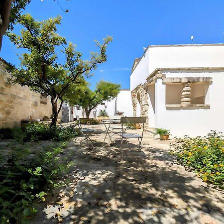 Oikia Vacanze Giuggianello Le Bey Ngoại thất bức ảnh